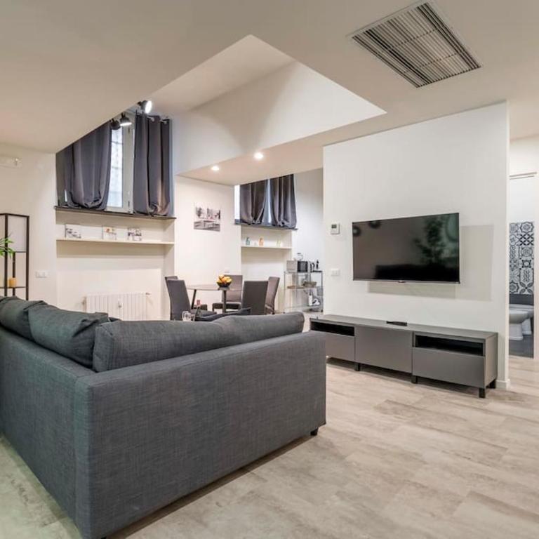 Comfortable 3 Bedrooms Apartment few steps from Duomo - Appartamento con 3 Camere da Letto - 3