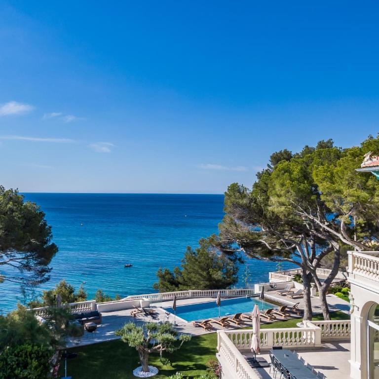 Maison de Maître avec piscine en front de mer - Villa - 1