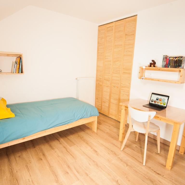 Gite Le Rucher - Maison 4 Chambres - 12