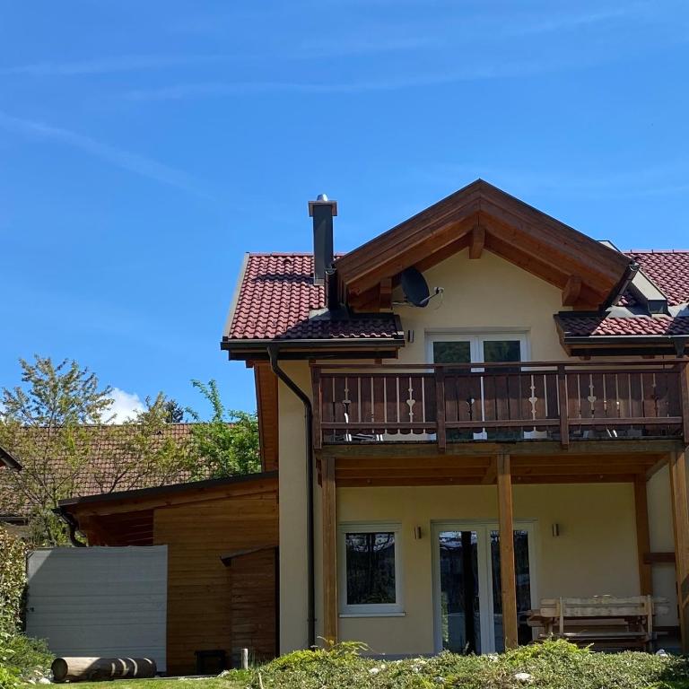 Berghaus Christel - bij skilift - grote tuin met bergbeek - Ferienhaus mit 3 Schlafzimmern - 40