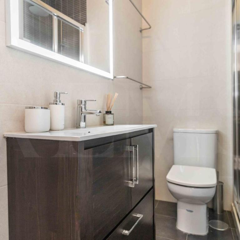 Central & authentic apartment with balcony by REMS - Apartamento de 2 dormitorios - 6
