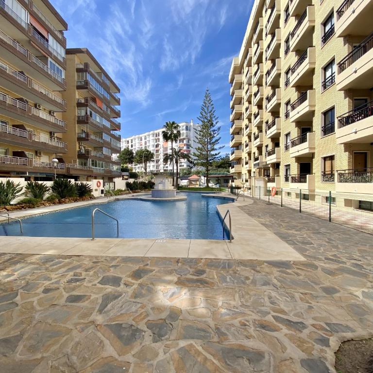 Piso en el Paseo Marítimo Fuengirola - Apartment with Sea View - 23