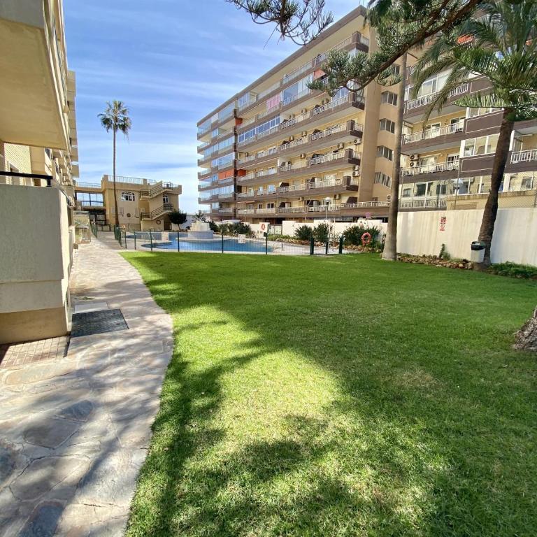 Piso en el Paseo Marítimo Fuengirola - Apartment with Sea View - 22