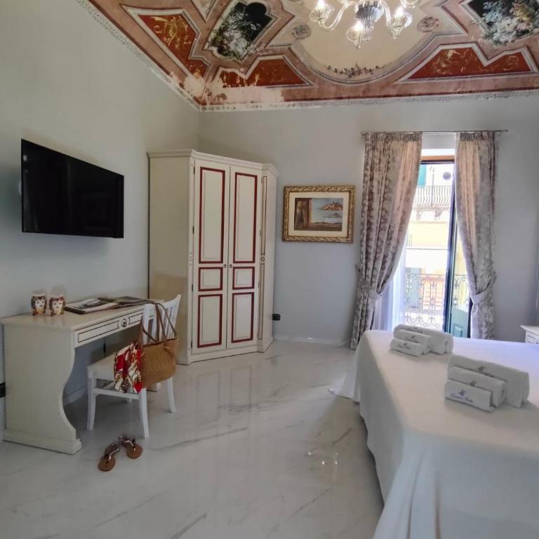 Lipari Suite B&B - Camera Matrimoniale Superior - 13
