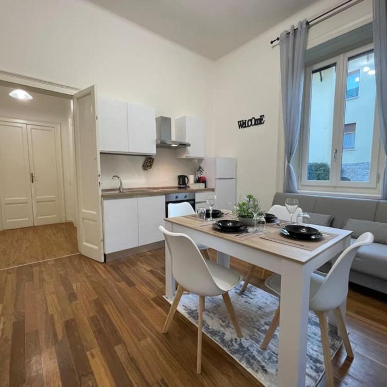 BG Central President Suite con parcheggio - Vista Città Alta - Appartamento con 1 Camera da Letto - 8