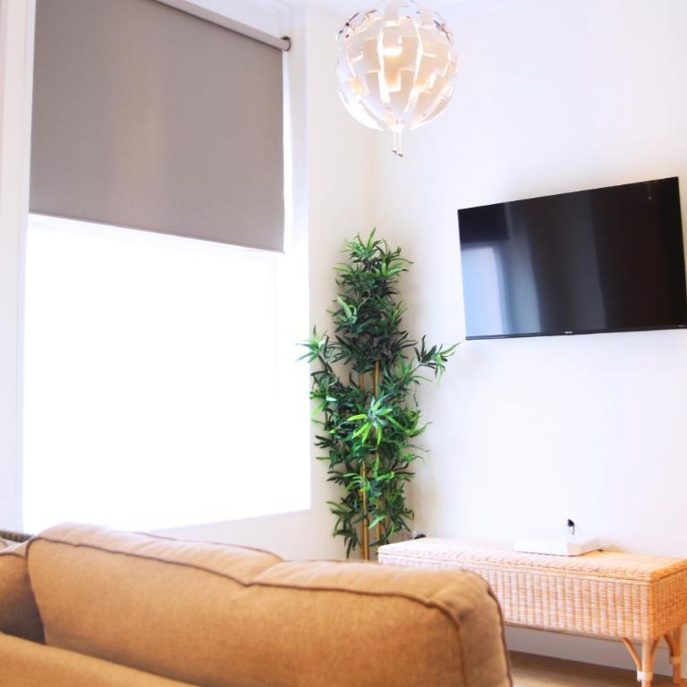 Apartamento Marques de Zafra - Ventas - One-Bedroom Apartment - 3