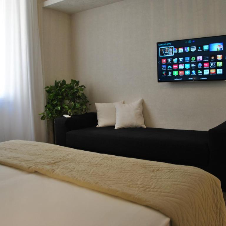 App Leoncino Design Apartment in Rome - Two-Bedroom Apartment - 12