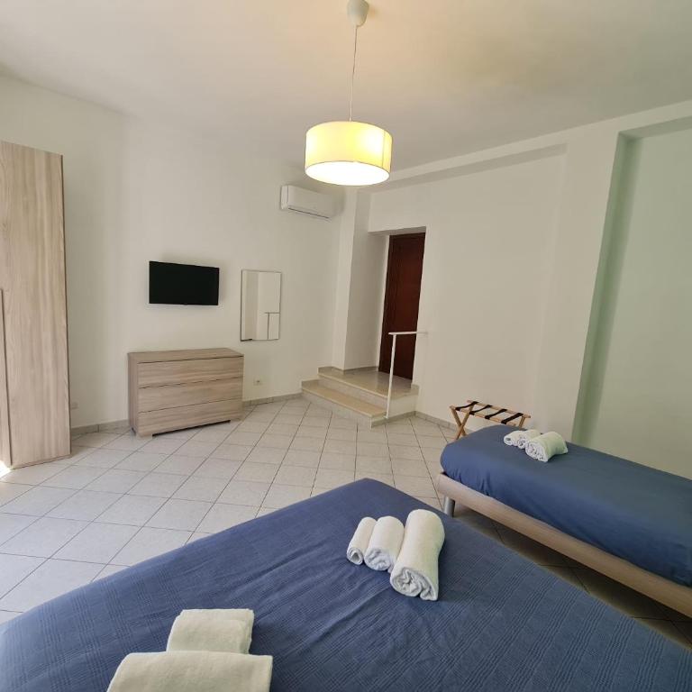 CASA BETANIA DA PEPPE - Two-Bedroom House - 11