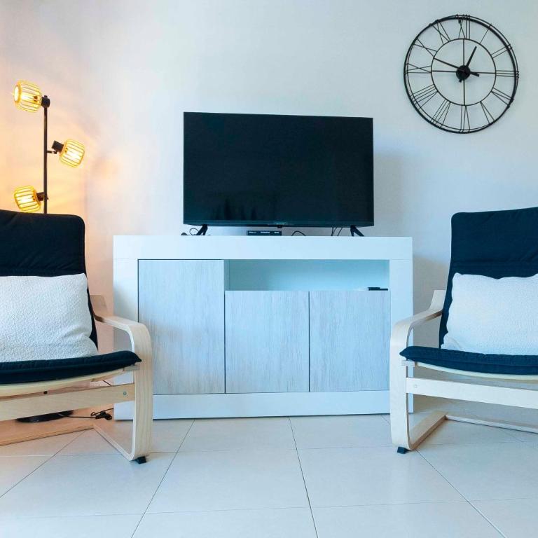 1234 MIRASOL con piscina - Apivend Immo - Two-Bedroom Apartment - 6