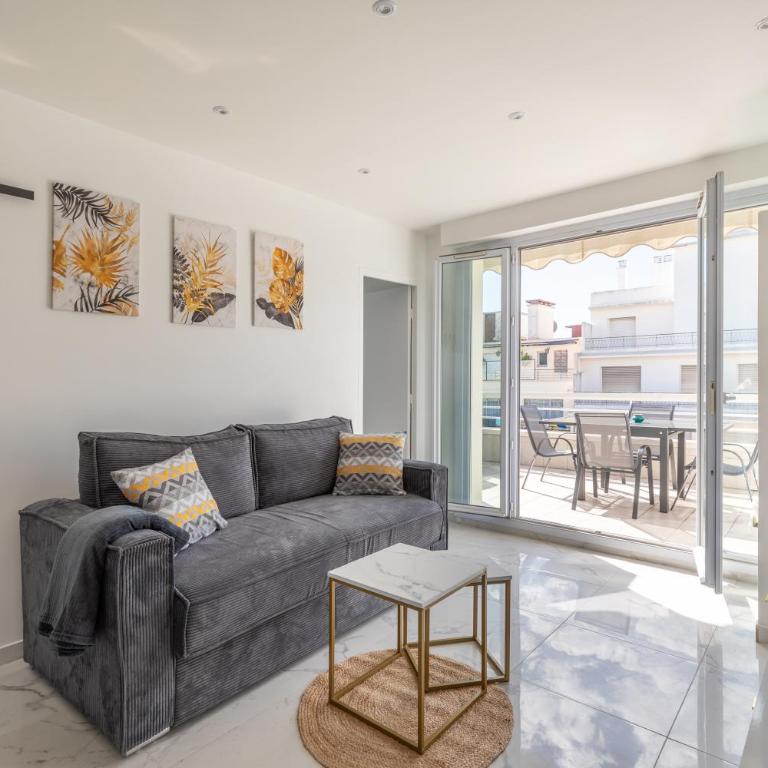 Juan Les Pins ENTRE CIEL ET MER , dernier étage avec terrasse - Apartment with Terrace - 2
