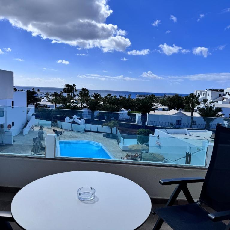 Apartamentos Villa Canaima - One-Bedroom Apartment with Sea View - 19
