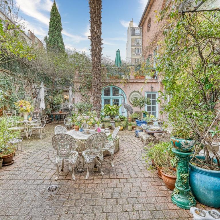 "Maison 1850 Paris 18" Chambre R avec terrasse et parking en option - Chambre Double avec Terrasse - 1