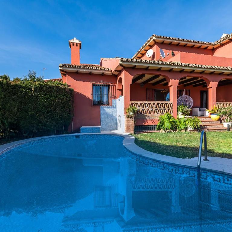 Classic 5 BDRM Andalucian Villa w Pool & Sea View - Villa with Private Pool - 3