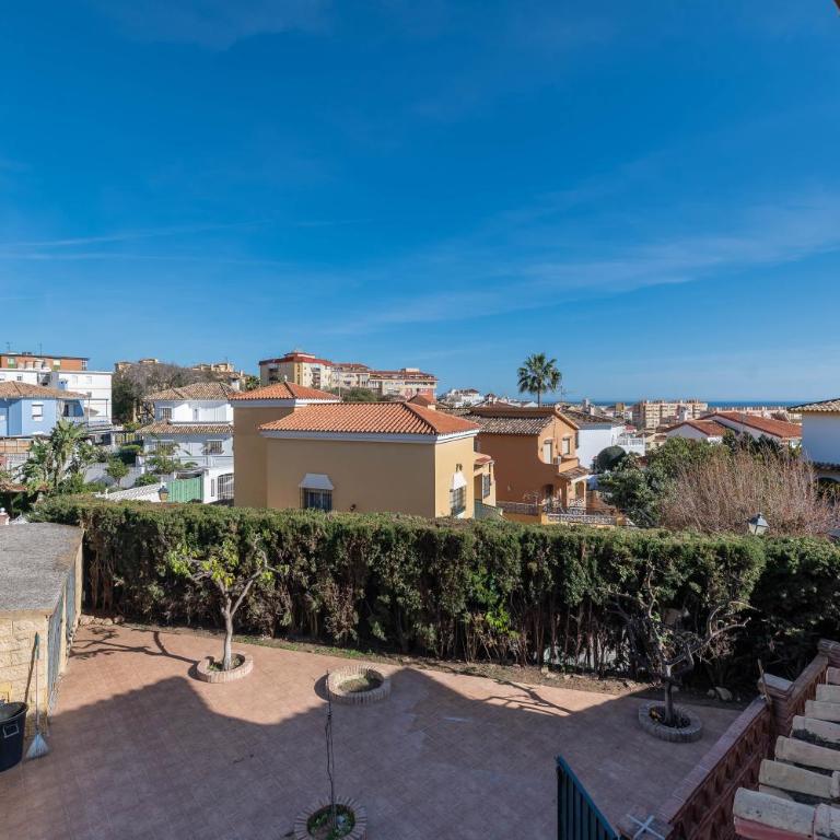 Classic 5 BDRM Andalucian Villa w Pool & Sea View - Villa with Private Pool - 42