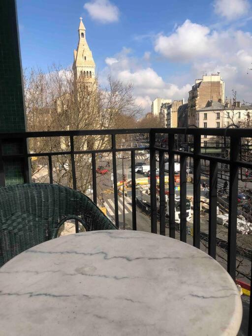 Grand appartement proche métro - One-Bedroom Apartment - 19