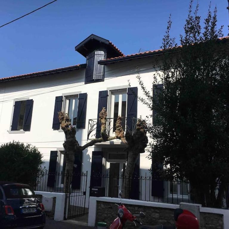 Nice house very closed to the beautiful beach - Maison 5 Chambres - 24