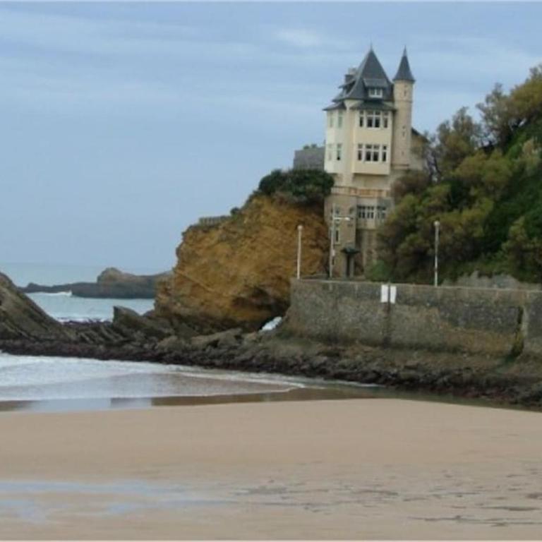 Nice house very closed to the beautiful beach - Maison 5 Chambres - 30