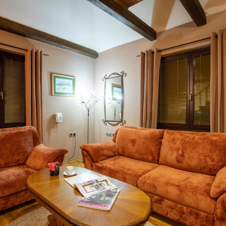 Guest House Vila Bajka - Dupleks Apartman - 8