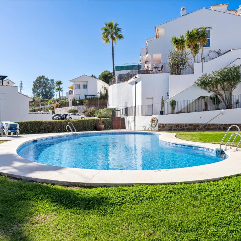Sunny flat with pool by Costarentals - Ref 52 - Apartamento de 2 dormitorios - 9