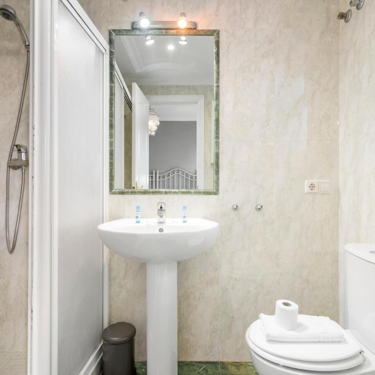 Sunny flat with pool by Costarentals - Ref 52 - Apartamento de 2 dormitorios - 25