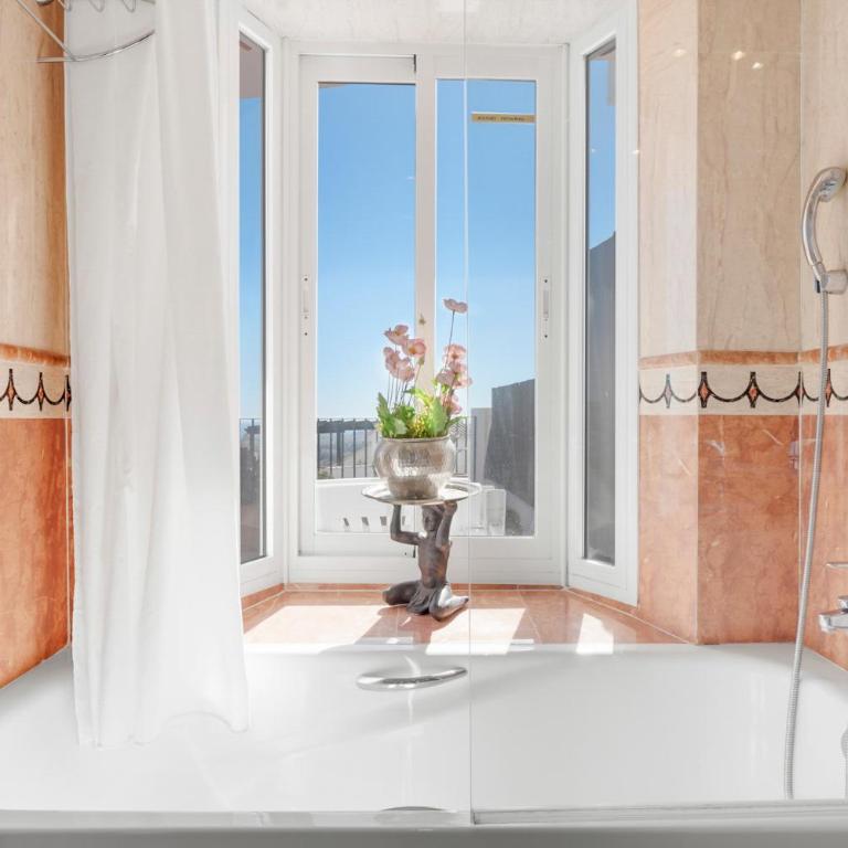 Sunny flat with pool by Costarentals - Ref 52 - Apartamento de 2 dormitorios - 23