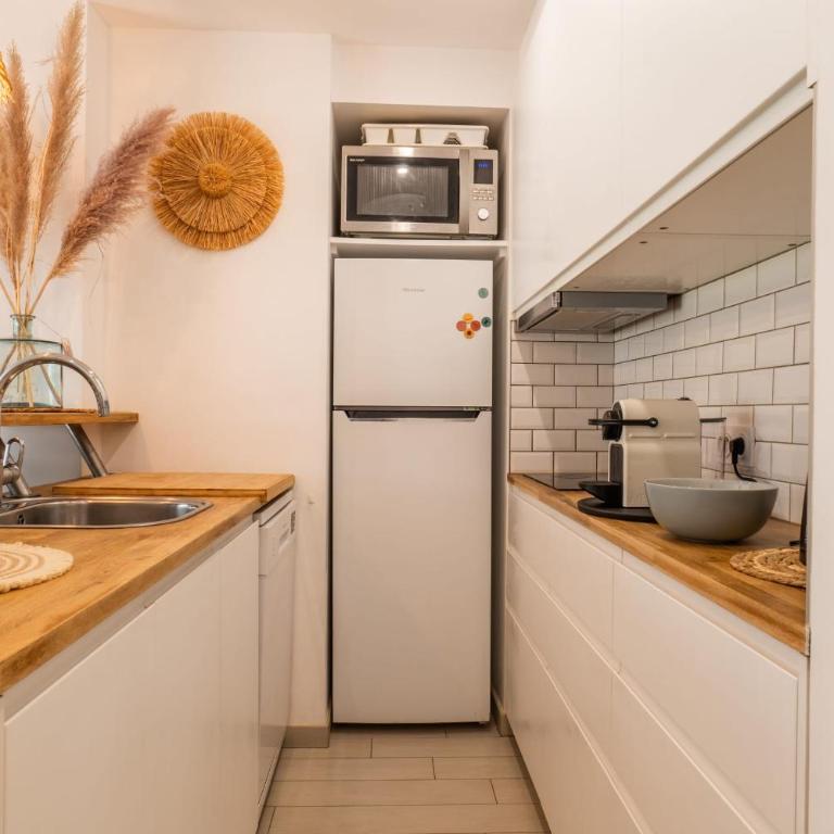 Cozy 1-Br Apartment heart of Palm Beach district - Apartment - 38