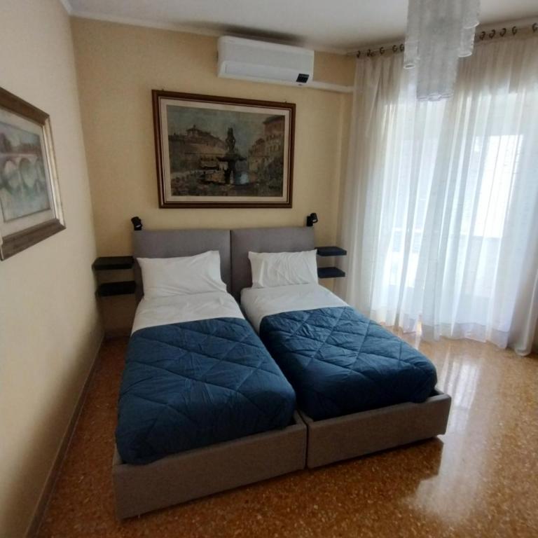 Appartamento Fiore Roma Cinecittà - Appartamento con 2 Camere da Letto - 1