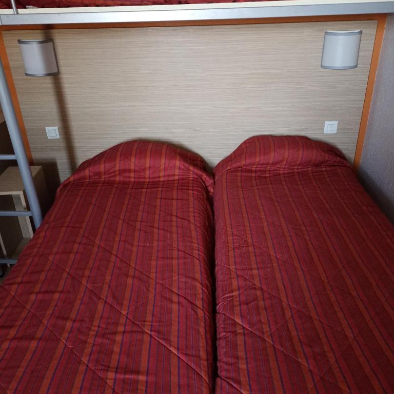 HECO Calais Centre-Gare - Chambre Triple - 2