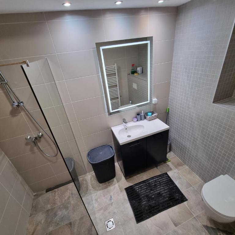 Alpha lux C520 - Aparthotel Vucko - Privatni apartman - Two-Bedroom Apartment - 3