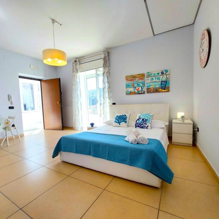 Regina Giovanna Home - Apartment with Sea View - 5