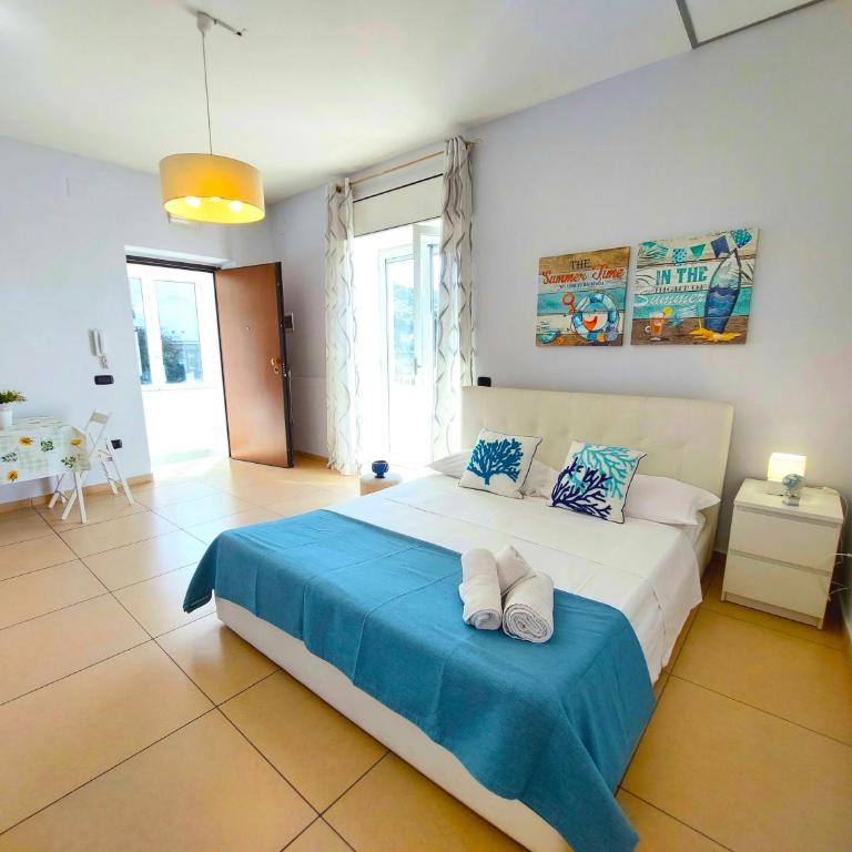 Regina Giovanna Home - Apartment with Sea View - 6