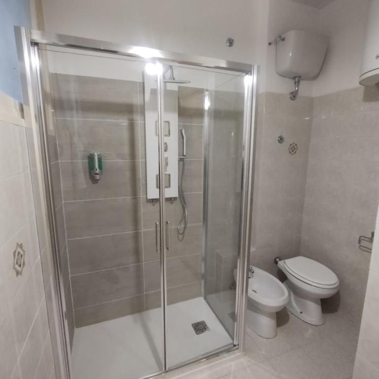 Appartamento Fiore Roma Cinecittà - Appartamento con 2 Camere da Letto - 4
