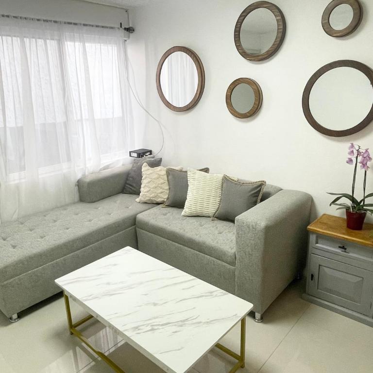 Suite Jacarandas 103 - Three-Bedroom Apartment - 2