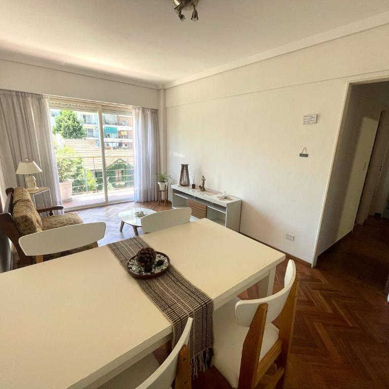 Departamento luminoso en Belgrano - Apartamento de 2 dormitorios - 1