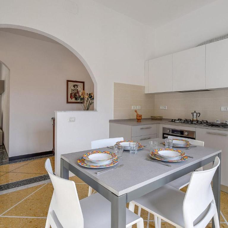 3 Bedroom Nice Apartment In Rapallo - Appartamento con 3 Camere da Letto - 11