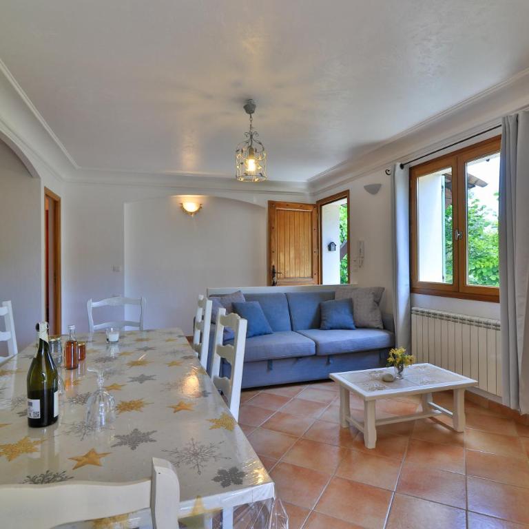LOCATIONS-06 LA PASCALINE MEUBLÉ 4**** 30MN MER - Appartement 1 Chambre - 10