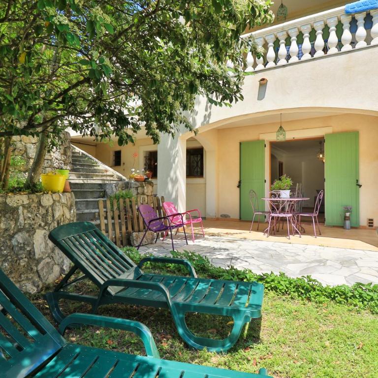 LOCATIONS-06 LA PASCALINE MEUBLÉ 4**** 30MN MER - Appartement 1 Chambre - 24
