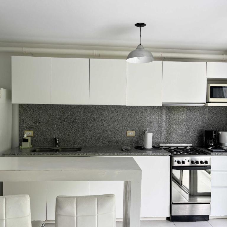 Depto Al - Depto zona Playa Grande para 4 personas con cochera - Hola Sur - Apartamento de 1 dormitorio - 8