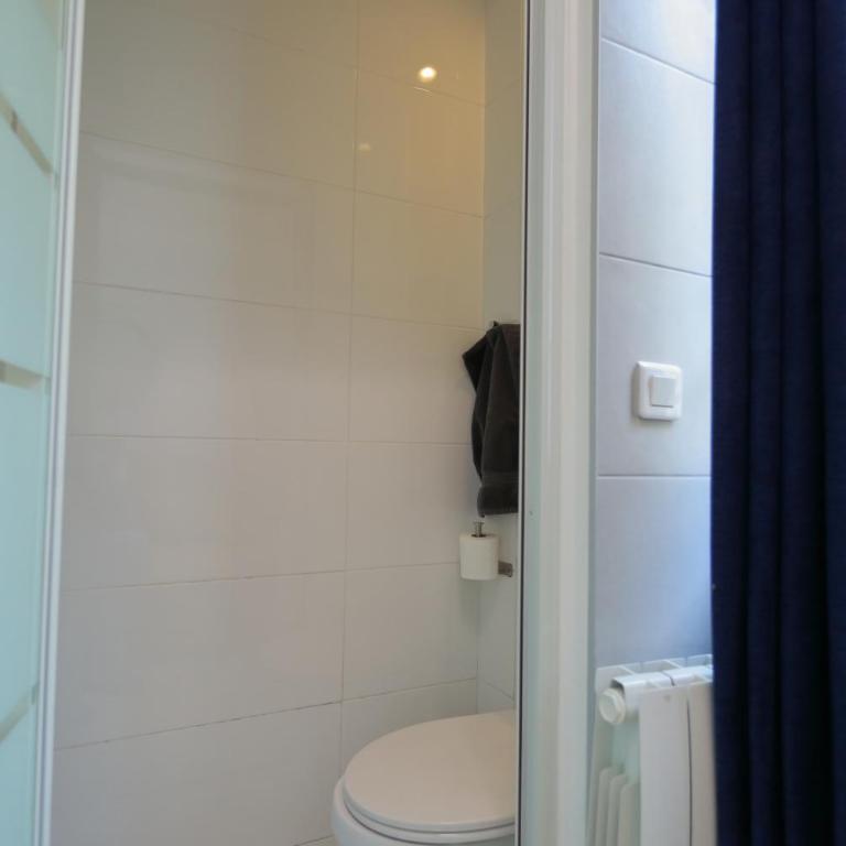 Stay in the Heart of Paris - One-Bedroom Apartment - 8