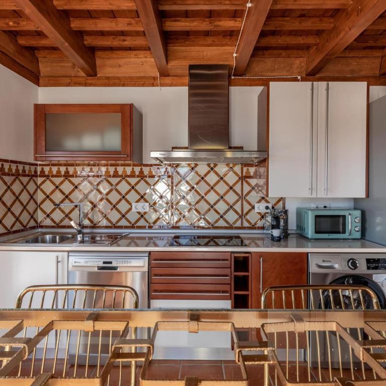 ChezmoiHomes Luxury Sacromonte - Vacation Home - 19