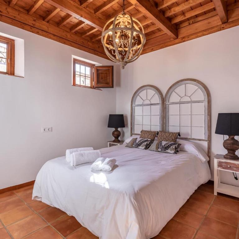 ChezmoiHomes Luxury Sacromonte - Vacation Home - 23