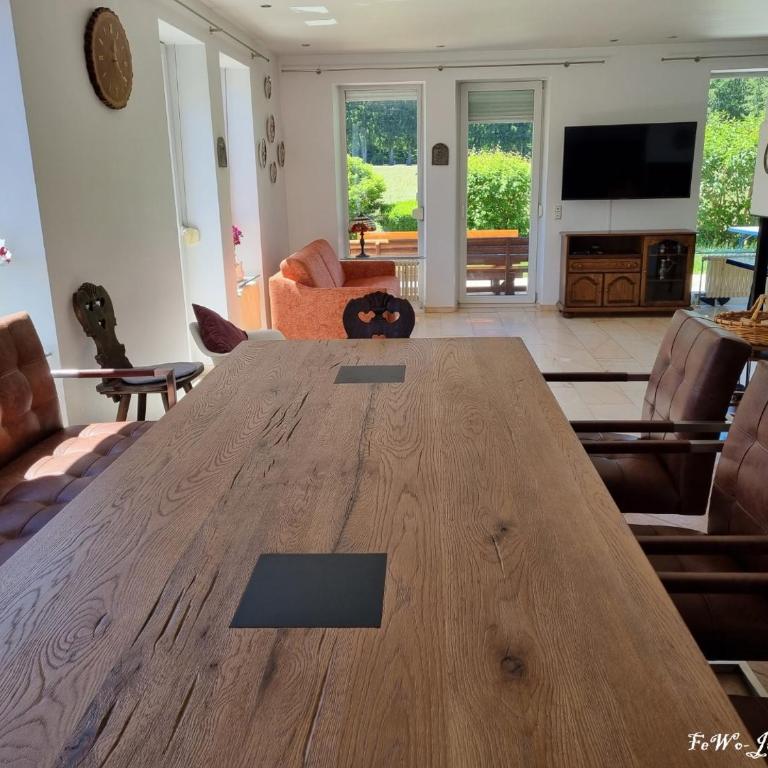 Haus Kreuzeckwiese - Fewo Jübilaumsgrat - Three-Bedroom Apartment - 1