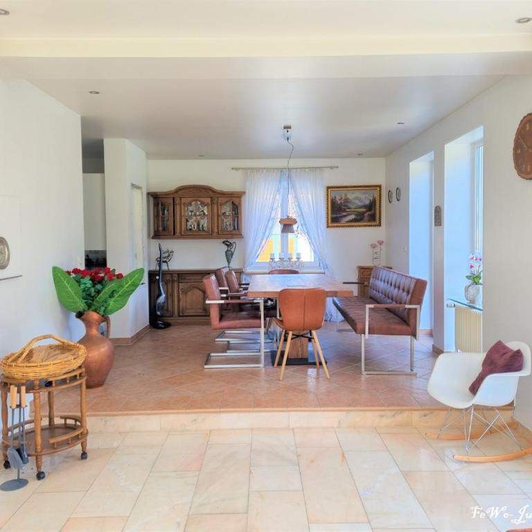 Haus Kreuzeckwiese - Fewo Jübilaumsgrat - Three-Bedroom Apartment - 3