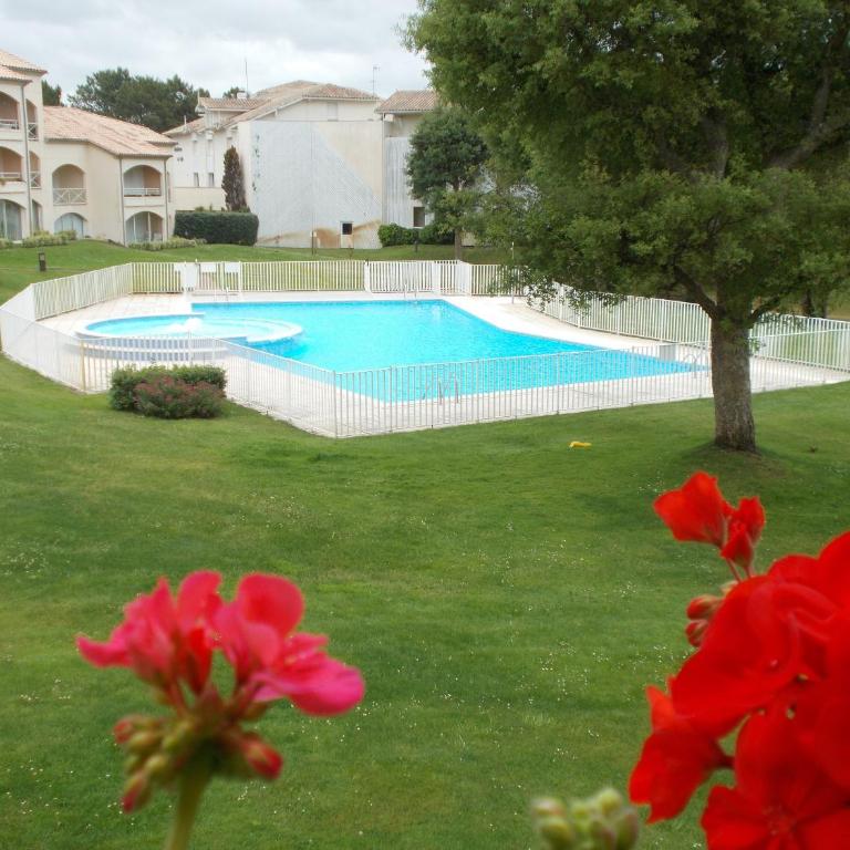 Appartement Moliets plage, avec piscine - Appartement - Vue sur Piscine - 16