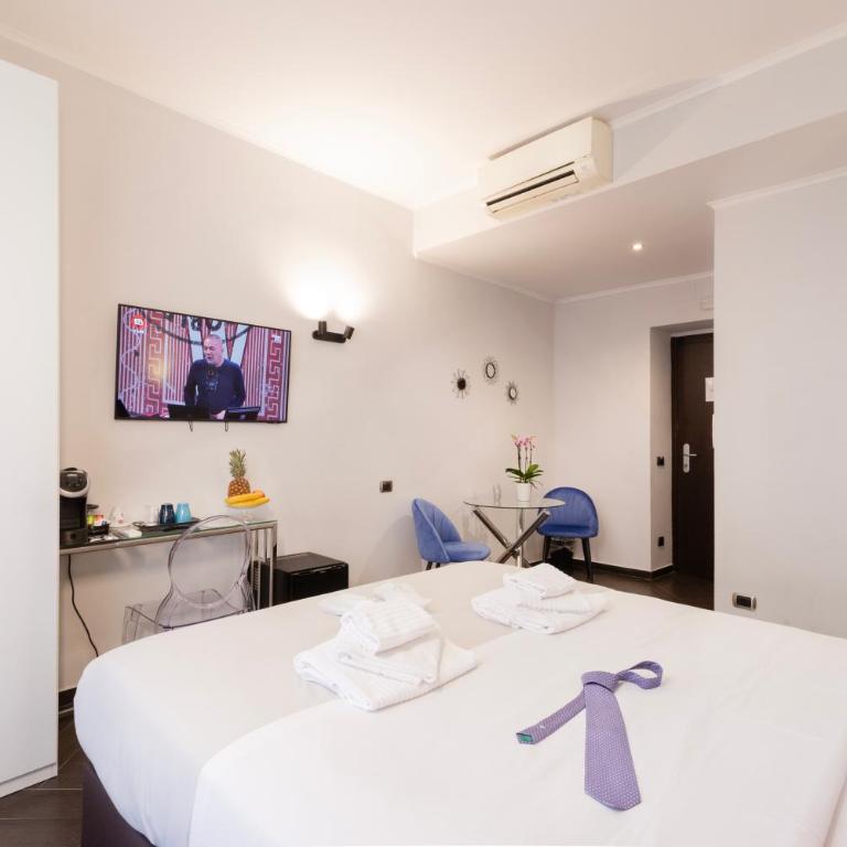 Cloud 9 Hotel - Camera Matrimoniale Superior - 5