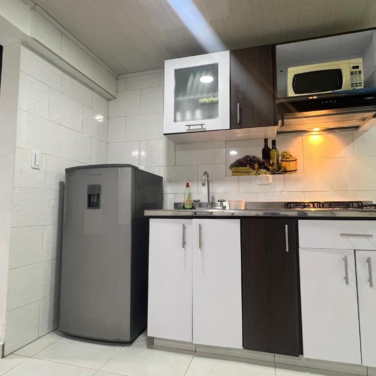 Apartamento cerca mall plaza - Apartamento de 2 dormitorios - 2