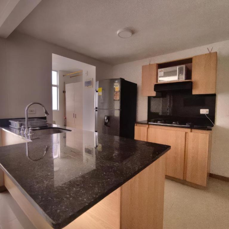 Apartamento con Parking Privado/TV/Unidad Cerrada - Apartamento de 2 dormitorios - 2