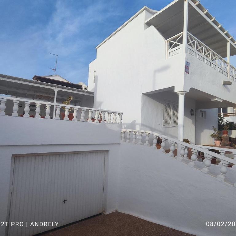 Villa Carmiña - Three-Bedroom Villa - 6