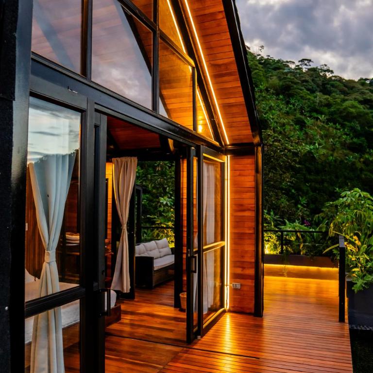 Selva Negra Cabins - Chalet - 10