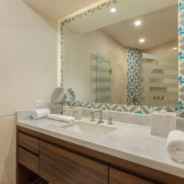 Beachfront 3 Bdrm Condo in Exclusive Diamante Golf - Apartamento con vistas al mar - 35